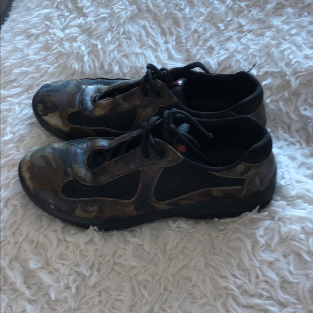 Men’s Prada size 8.5 USA 10 Sneakers